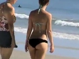 Sexy Bubble butt teen in Bikini