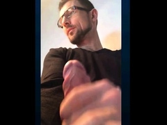 Str8 daddy showing off his cock on cam